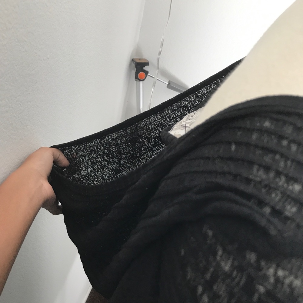 Sweater - Picture 2 of 2